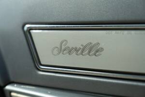Immagine 12/50 di Cadillac Seville (1988)