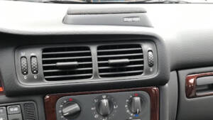 Imagen 13/24 de Volvo C70 T5 (2000)