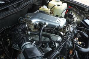 Image 27/50 of Alfa Romeo 75 3.0 V6 QV (1988)