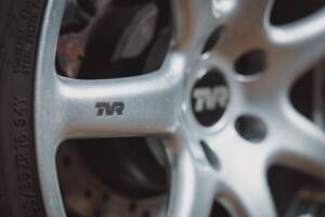 Image 28/39 of TVR Tuscan S (2003)