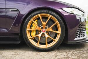 Image 39/50 of Jaguar XE SV Project 8 (2018)
