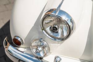 Image 12/58 of Jaguar XK 140 SE DHC (1955)