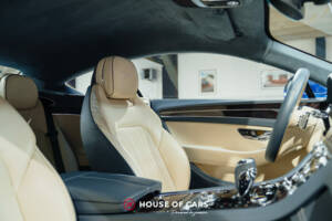 Immagine 13/15 di Bentley Continental GT (2018)