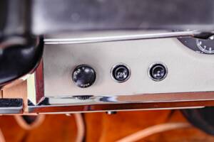 Bild 55/100 von Jaguar XK 150 DHC (1959)