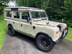 Afbeelding 45/56 van Land Rover 109 (1975)