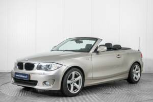 Immagine 1/50 di BMW 125i (2011)