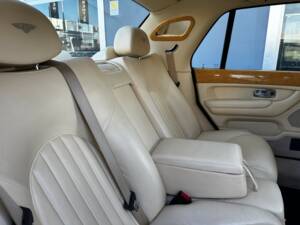 Image 20/22 of Bentley Arnage Red Label (2001)