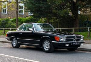 Imagen 2/28 de Mercedes-Benz 380 SL (1985)