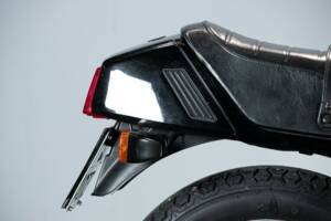 Image 21/50 de Suzuki GSX 1100 ES (1988)