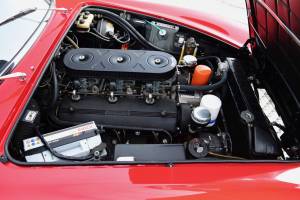 Image 22/50 of Ferrari 275 GTS (1965)