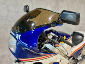Bild 13/24 von Honda DUMMY (1986)