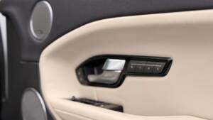 Bild 19/30 von Land Rover Range Rover Evoque TD4 (2017)