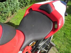 Bild 20/48 von Ducati 749 R (2005)
