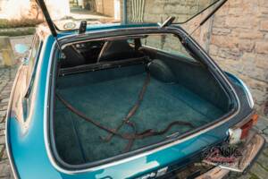 Image 32/34 de Volvo 1800 ES (1973)