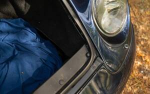 Immagine 44/47 di Porsche 911 Carrera (1994)