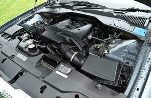 Image 35/50 of Jaguar XJ 8 4.2 (2007)