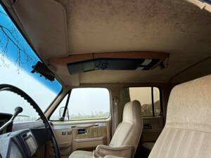 Bild 15/15 von Chevrolet Suburban (1986)