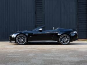 Bild 67/68 von Aston Martin V12 Vantage S (2018)