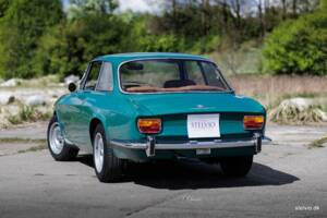 Bild 7/39 von Alfa Romeo 1750 GT Veloce (1971)