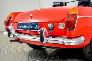 Image 26/50 de MG MGB (1973)