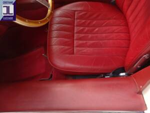 Bild 31/54 von Jaguar E-Type 4.2 (1967)