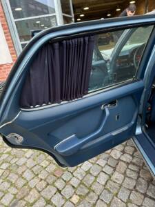 Image 36/147 de Mercedes-Benz 450 SEL 6,9 (1976)