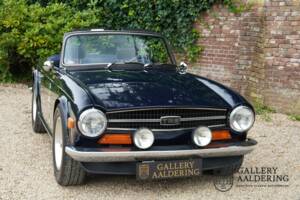 Bild 36/50 von Triumph TR 6 (1973)