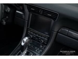 Image 40/47 of Porsche 911 Turbo (2014)