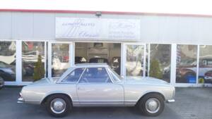 Image 2/34 de Mercedes-Benz 230 SL (1966)