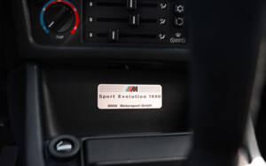 Image 60/91 of BMW M3 Sport Evo (1990)