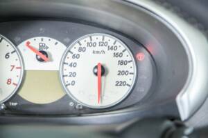 Image 13/47 of Nissan Micra C+C 1.6 (2008)