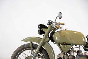 Image 32/50 of Moto Guzzi DUMMY (1963)