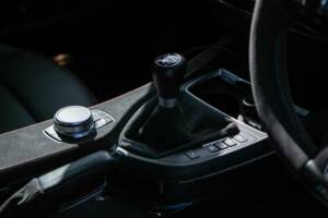 Image 35/38 of BMW M2 CS Coupé (2020)