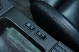 Image 18/50 of BMW M3 (1990)