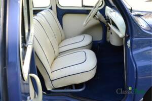 Imagen 33/50 de Renault 4 CV Décapotable (1954)