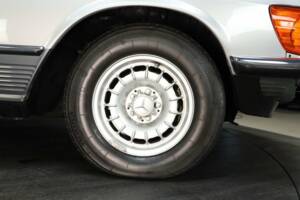 Afbeelding 50/50 van Mercedes-Benz 450 SLC 5,0 (1979)