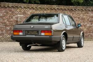 Afbeelding 28/50 van Alfa Romeo Alfetta 2.0 (1984)
