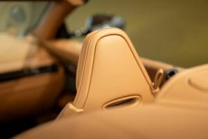 Bild 29/51 von Aston Martin DB12 Volante (2024)
