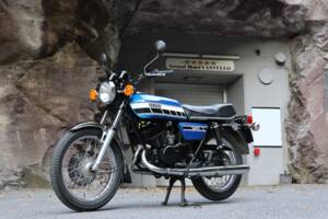 Image 32/33 of Yamaha RD 250 (1976)