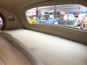 Image 11/28 of Jaguar XK 120 FHC (1953)