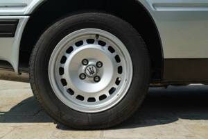 Bild 25/50 von Maserati Biturbo i (1988)