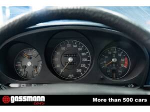 Image 13/15 of Mercedes-Benz 450 SLC (1972)