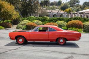 Image 5/8 of Plymouth Road Runner 426 Hemi (1969)
