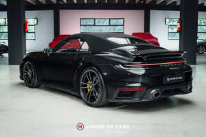 Imagen 9/25 de Porsche 911 Turbo S (2021)