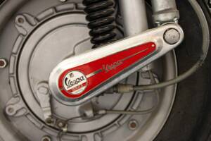 Immagine 38/50 di Piaggio Vespa 200 Rally (1974)