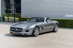 Image 3/21 of Mercedes-Benz SLS AMG GT Roadster (2012)