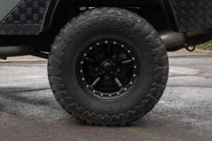 Image 11/50 de Land Rover Defender 110 Crew Cab SE (2010)