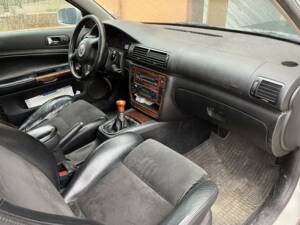 Image 6/20 de Volkswagen Passat Variant 1.9 TDI (1999)