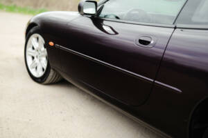 Imagen 35/36 de Jaguar XK8 4.0 (1999)