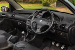 Immagine 17/40 di Peugeot 206 CC 1.6 16V (2003)